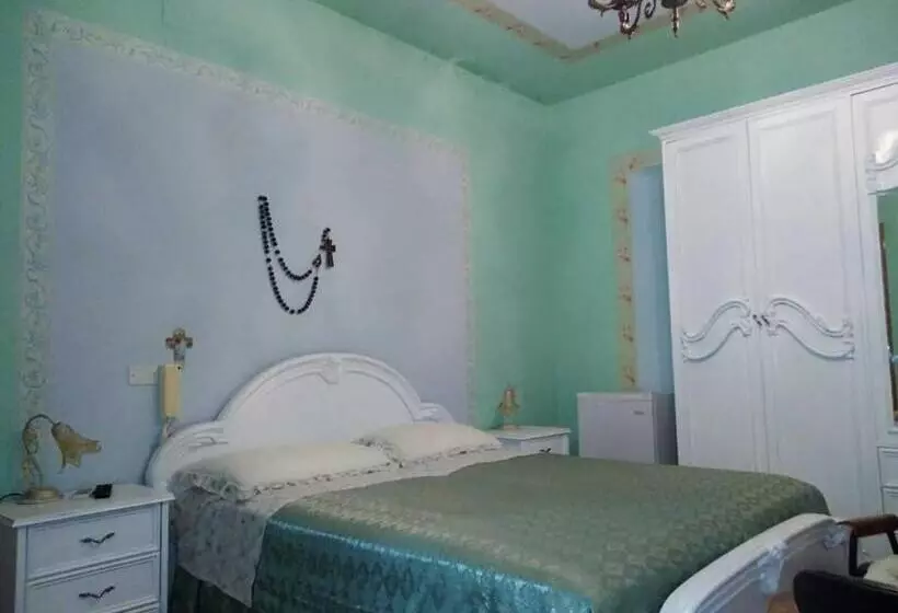 تختخواب و صبحانه Villa Dei Principi