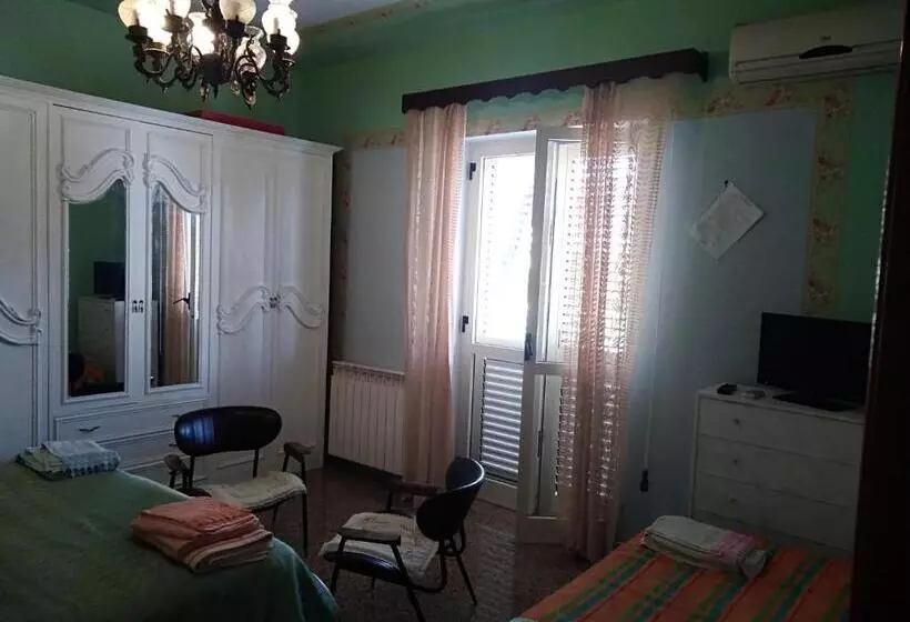 تختخواب و صبحانه Villa Dei Principi