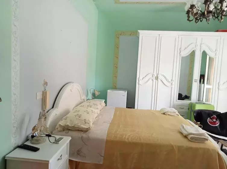 تختخواب و صبحانه Villa Dei Principi