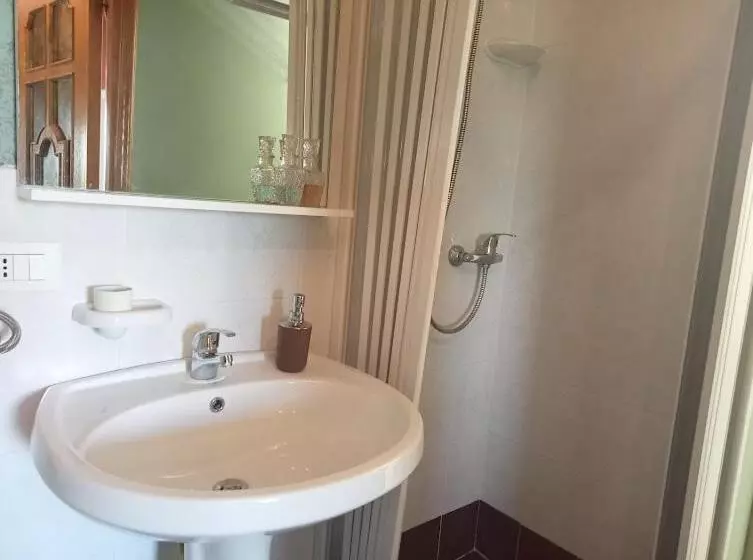 تختخواب و صبحانه Villa Dei Principi