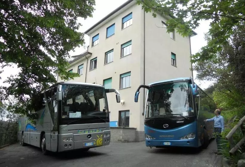 Hotelli Albergo Villa Margherita