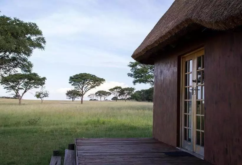 Hotelli Ezemvelo Nature Reserve