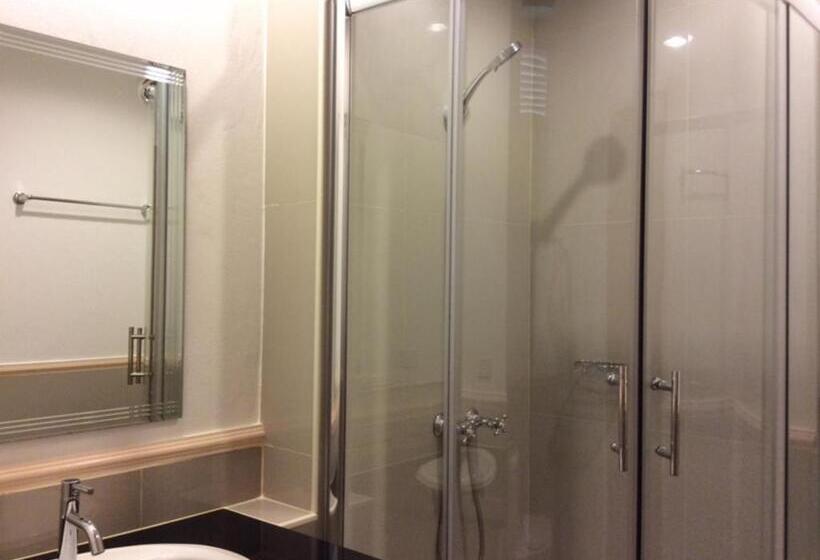 Hotel Greenseaview Resort