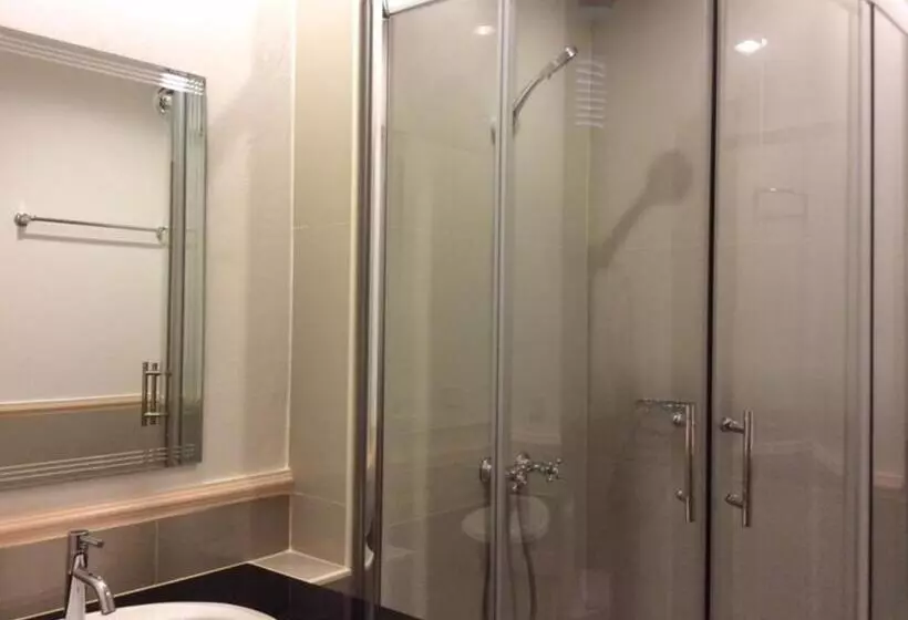 Hotelli Greenseaview Resort