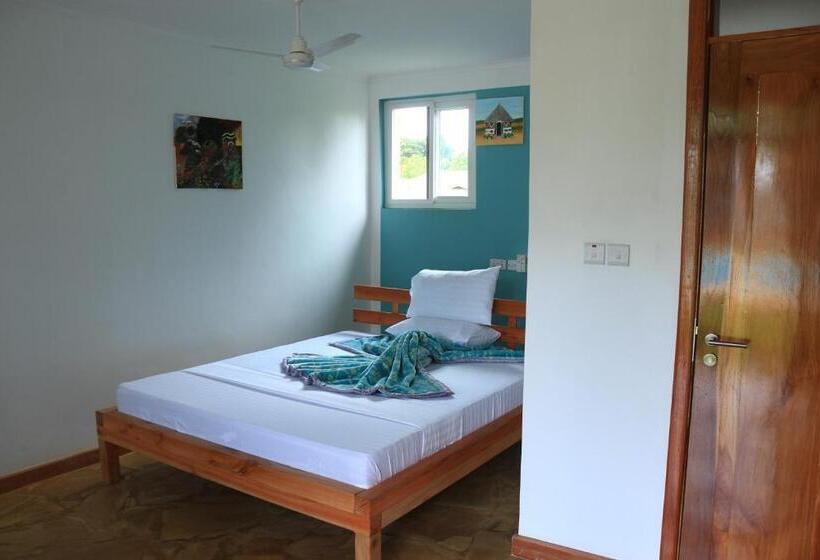 בית מלון כפרי Karanga River Lodge