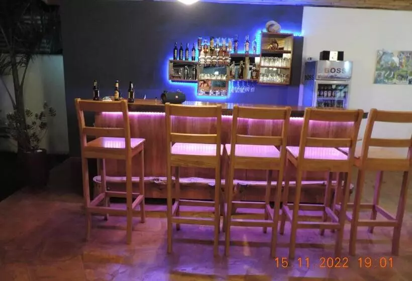 هتل Karanga River Lodge