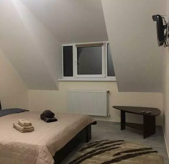 Hotelli Lisova Perlina