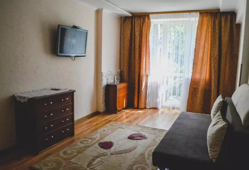 Hotelli Lisova Perlina