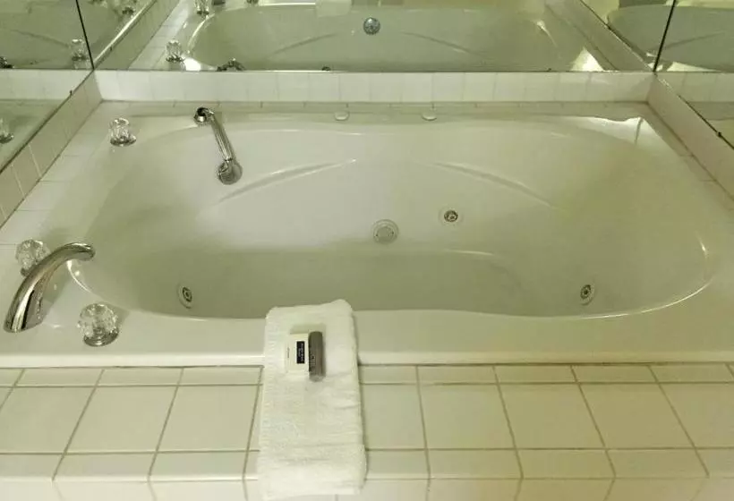 Motelli Deerfield Inn