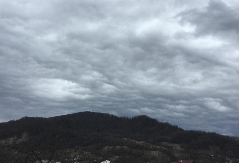 פנסיון Girskyi Kut