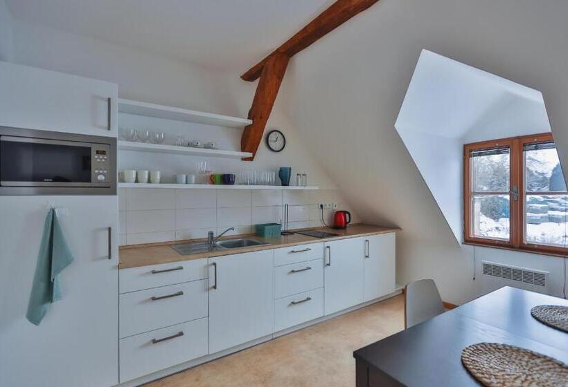 Pension Hájenka Strakov