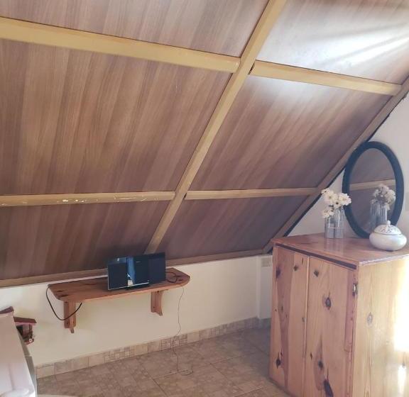 بنسيون Hostal Finca Ely