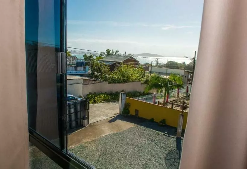 پانسیون Suítes Recanto Praia Grande