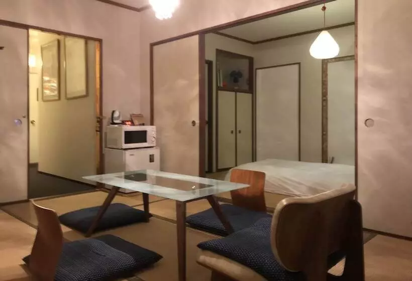 Majatalo Sayama Aesthetics School