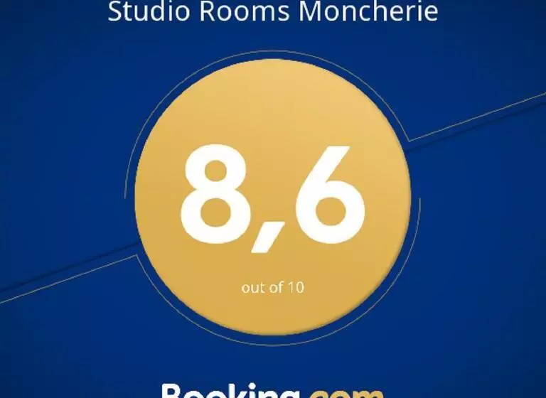 پانسیون Studio Rooms Moncherie