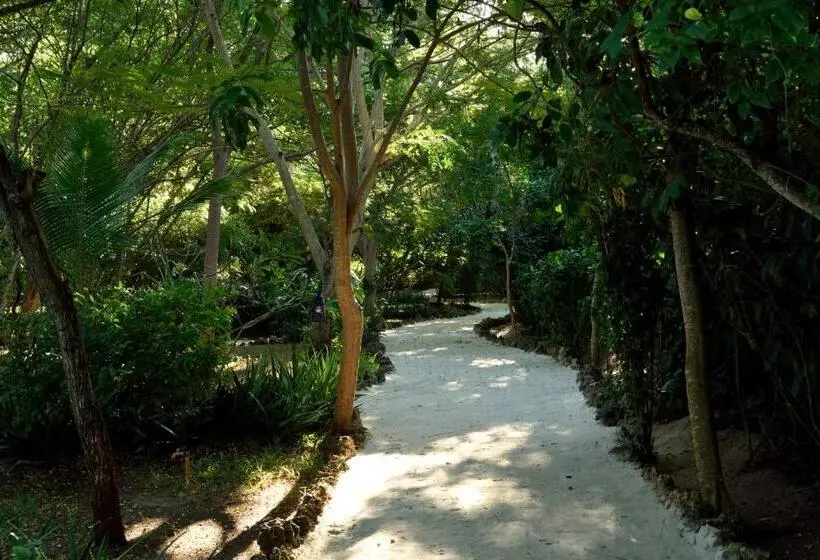 Lomakeskus Fumba Beach Lodge