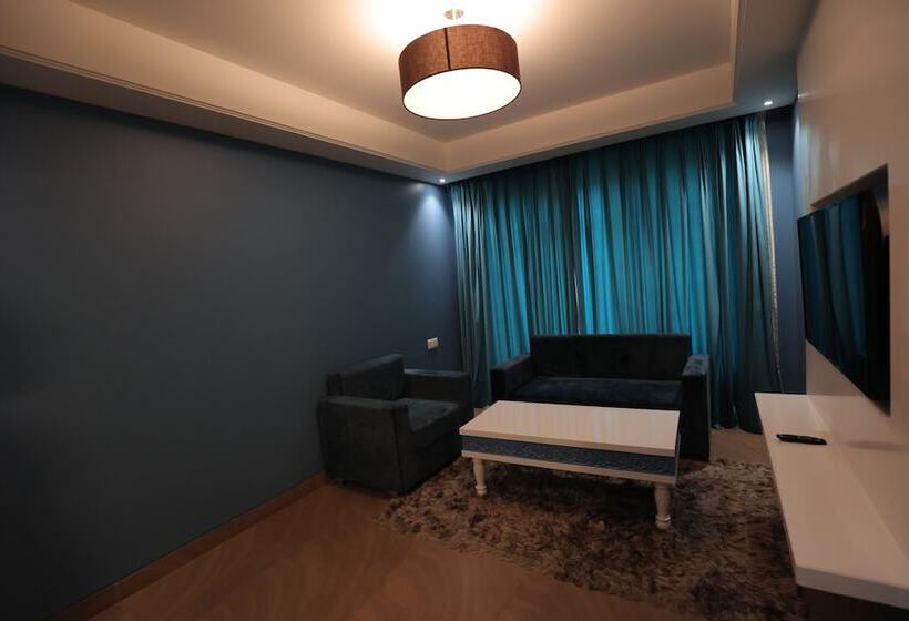 בית מלון כפרי Clarion Inn Indore