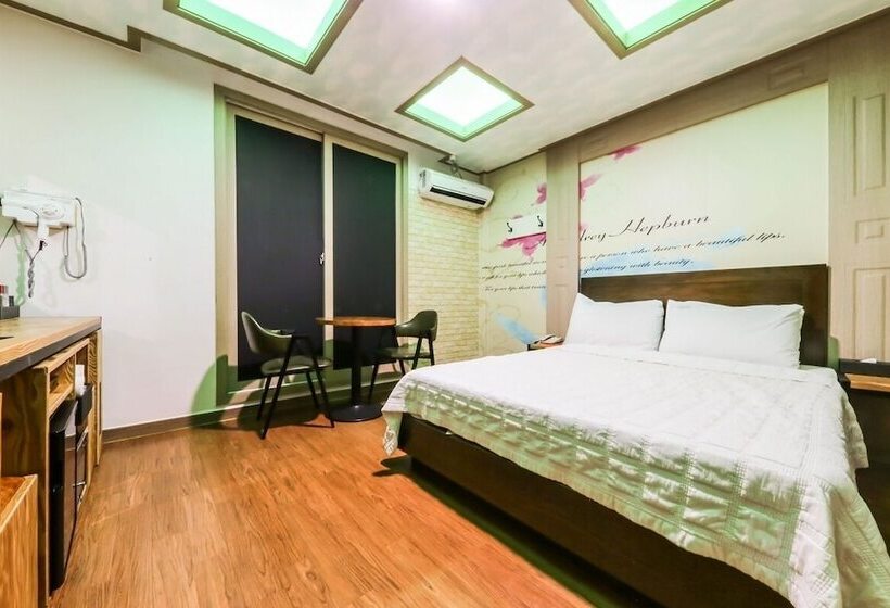 فندق على الطريق Seocheon Taxi