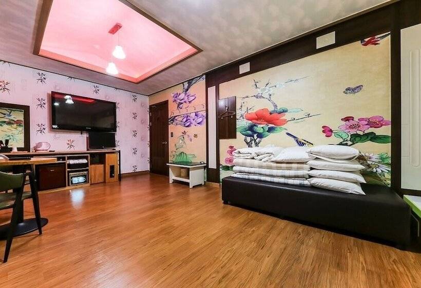 فندق على الطريق Seocheon Taxi