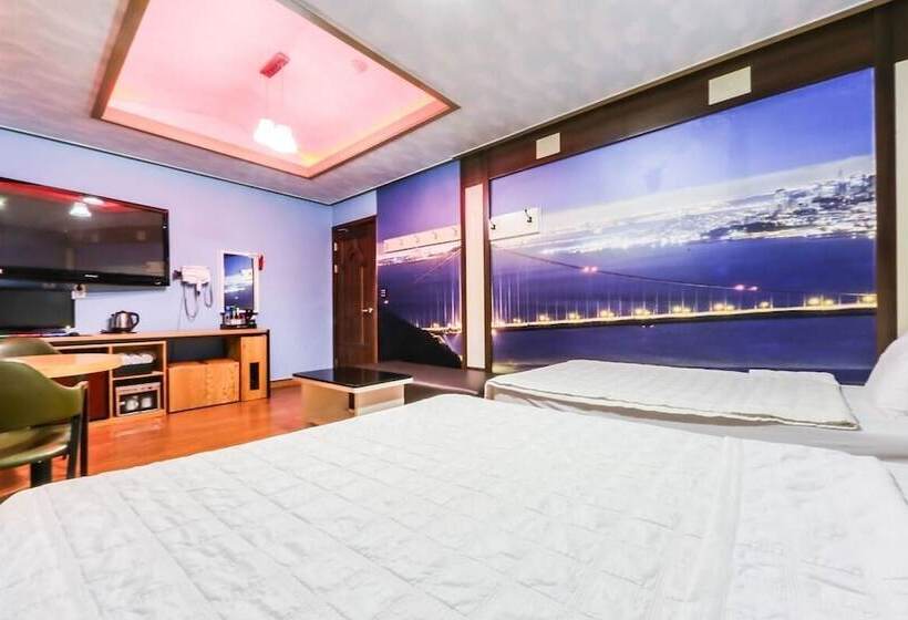 فندق على الطريق Seocheon Taxi