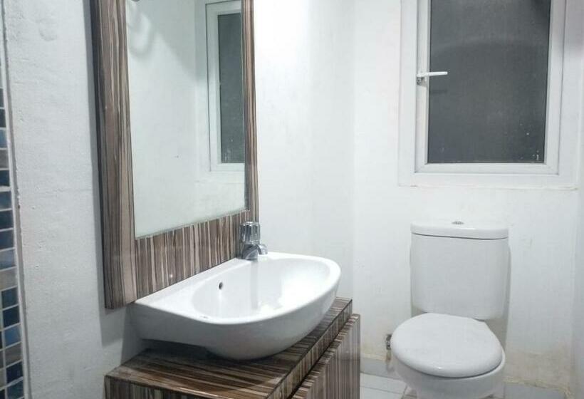 פנסיון Aesthetic Room