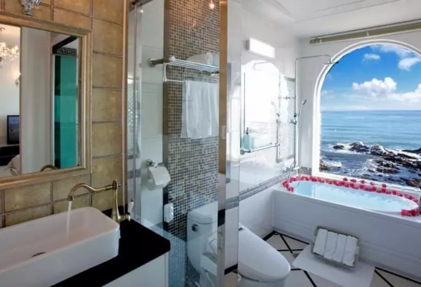 Yangyang Sea View Pension
