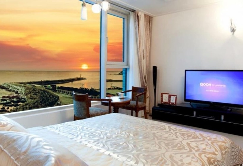 Yangyang Sea View Pension