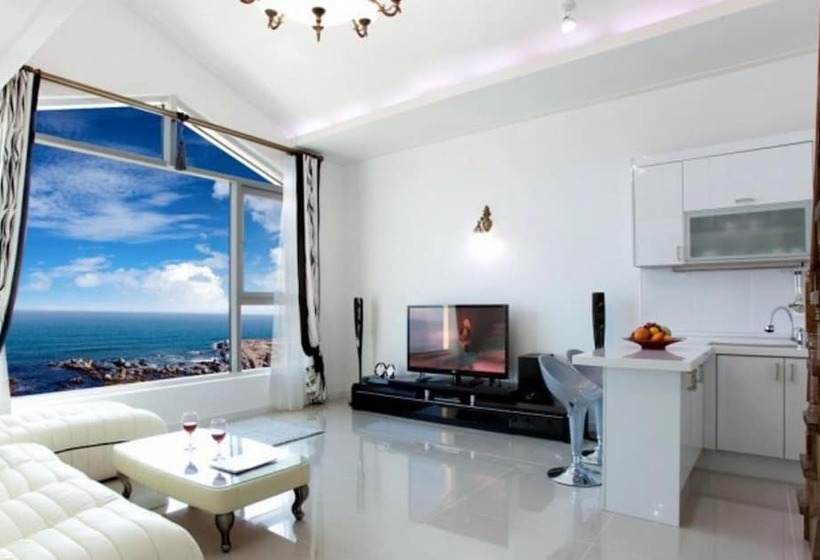 Yangyang Sea View Pension