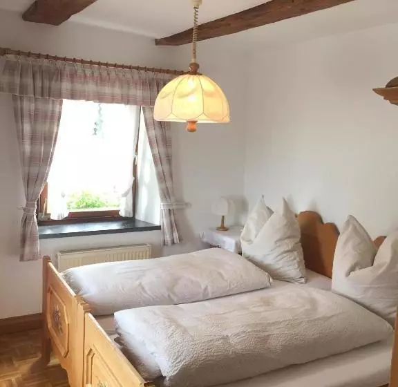 Retkeilymaja Gasthaus Hummel