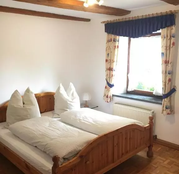 Retkeilymaja Gasthaus Hummel