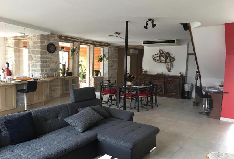 ベッドアンドブレックファースト L Armonia