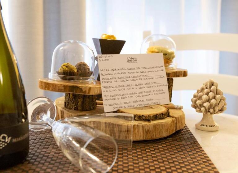 مبيت وإفطار Porta Soprana Luxury Guest House & Spa