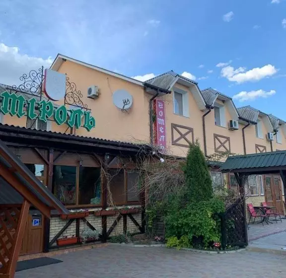 Hotelli готель гайсин «тіроль»