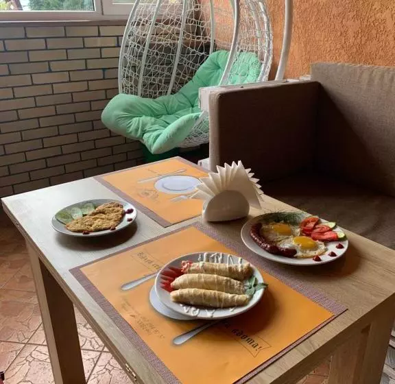 Hotelli готель гайсин «тіроль»