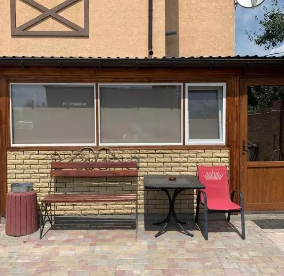 Hotelli готель гайсин «тіроль»