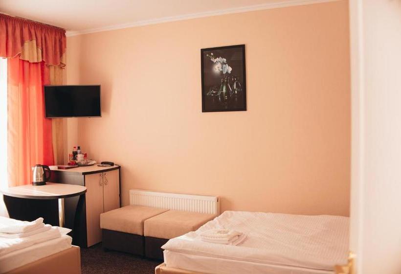 Hotel орхідея