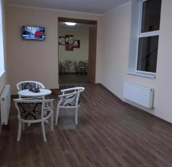 ホテル орхідея