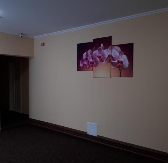 Hotel орхідея