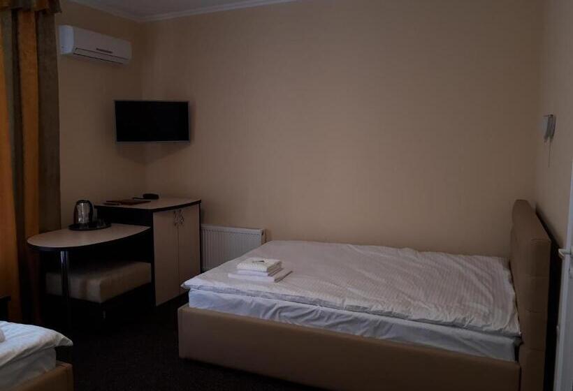 Hotel орхідея