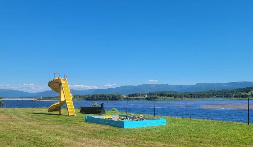 호텔 Codroy Valley Cottage Country