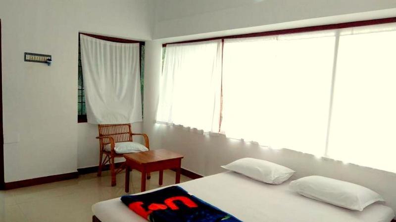 فندق Ellamay Beach Resorts