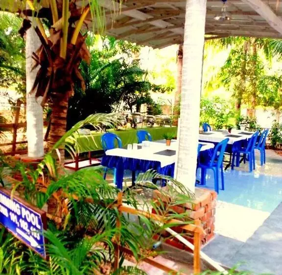 ホテル Ellamay Beach Resorts