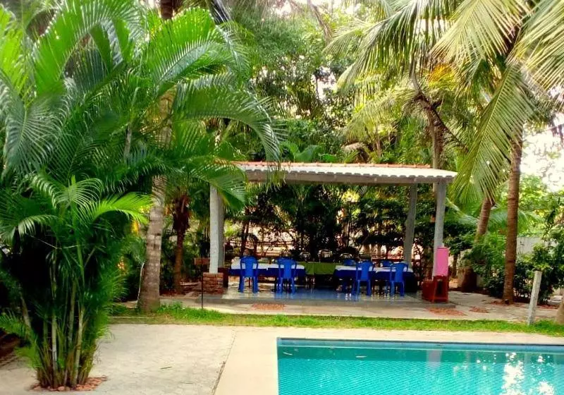 ホテル Ellamay Beach Resorts