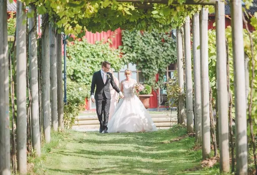 Hotelli Flädie Mat & Vingård