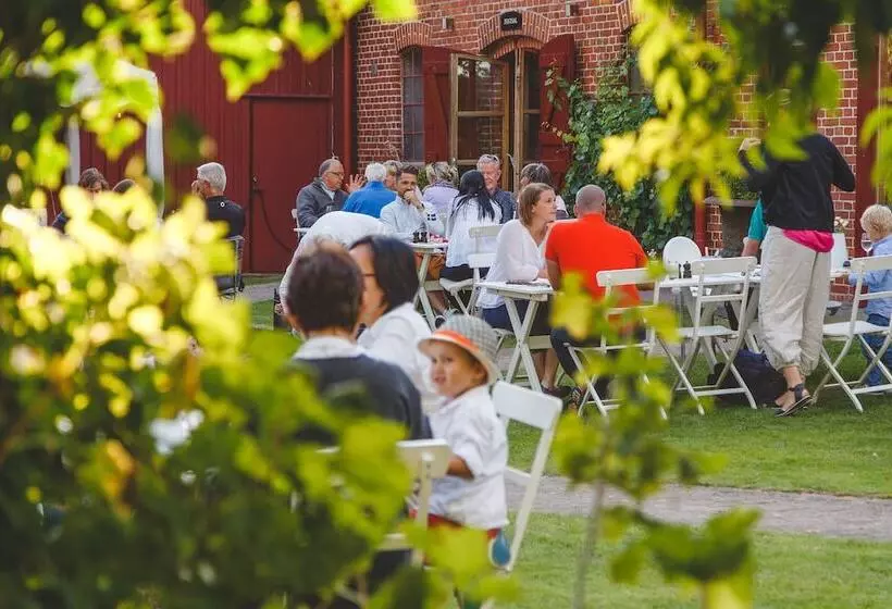 Hotelli Flädie Mat & Vingård