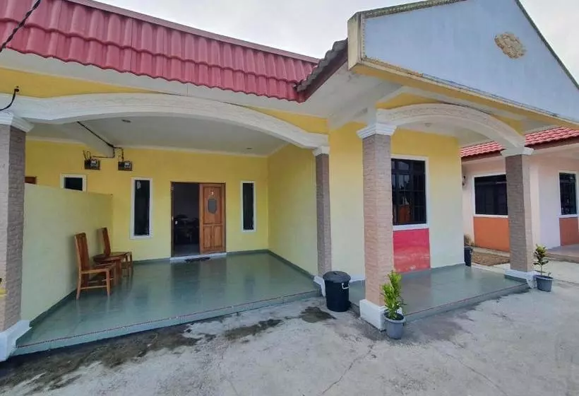 ホテル Oyo 90304 Persada Hasra Homestay