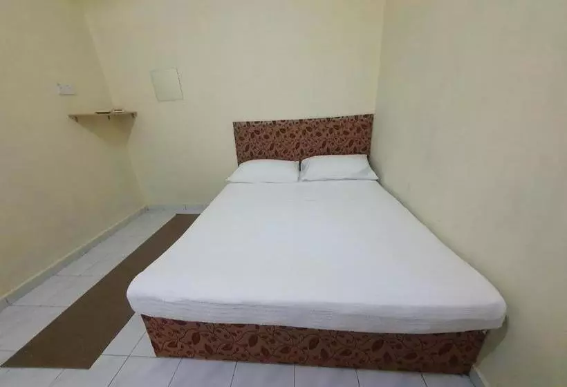 ホテル Oyo 90304 Persada Hasra Homestay