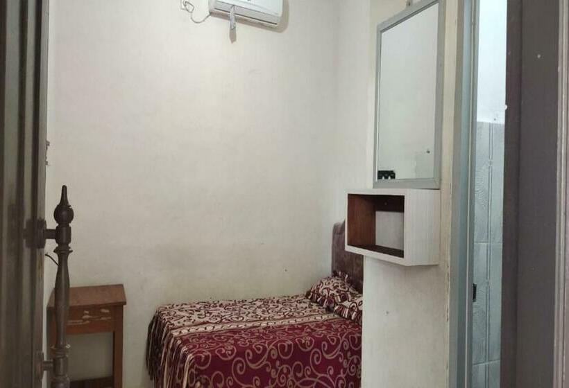 בית מלון כפרי Spot On 90597 Pondok Novira