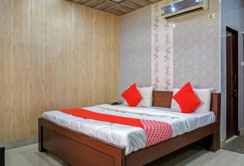 호텔 Vaccinated Staff Oyo 62241 Swastik Garden