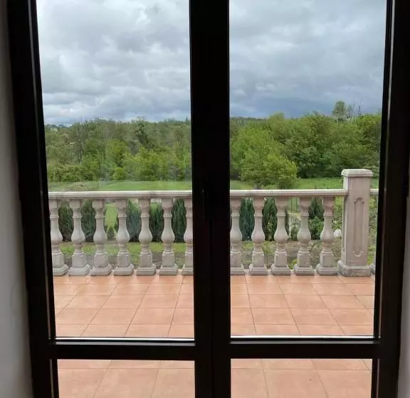 Majatalo приватний будинок для сімейного відпочинку з басейном і сауною